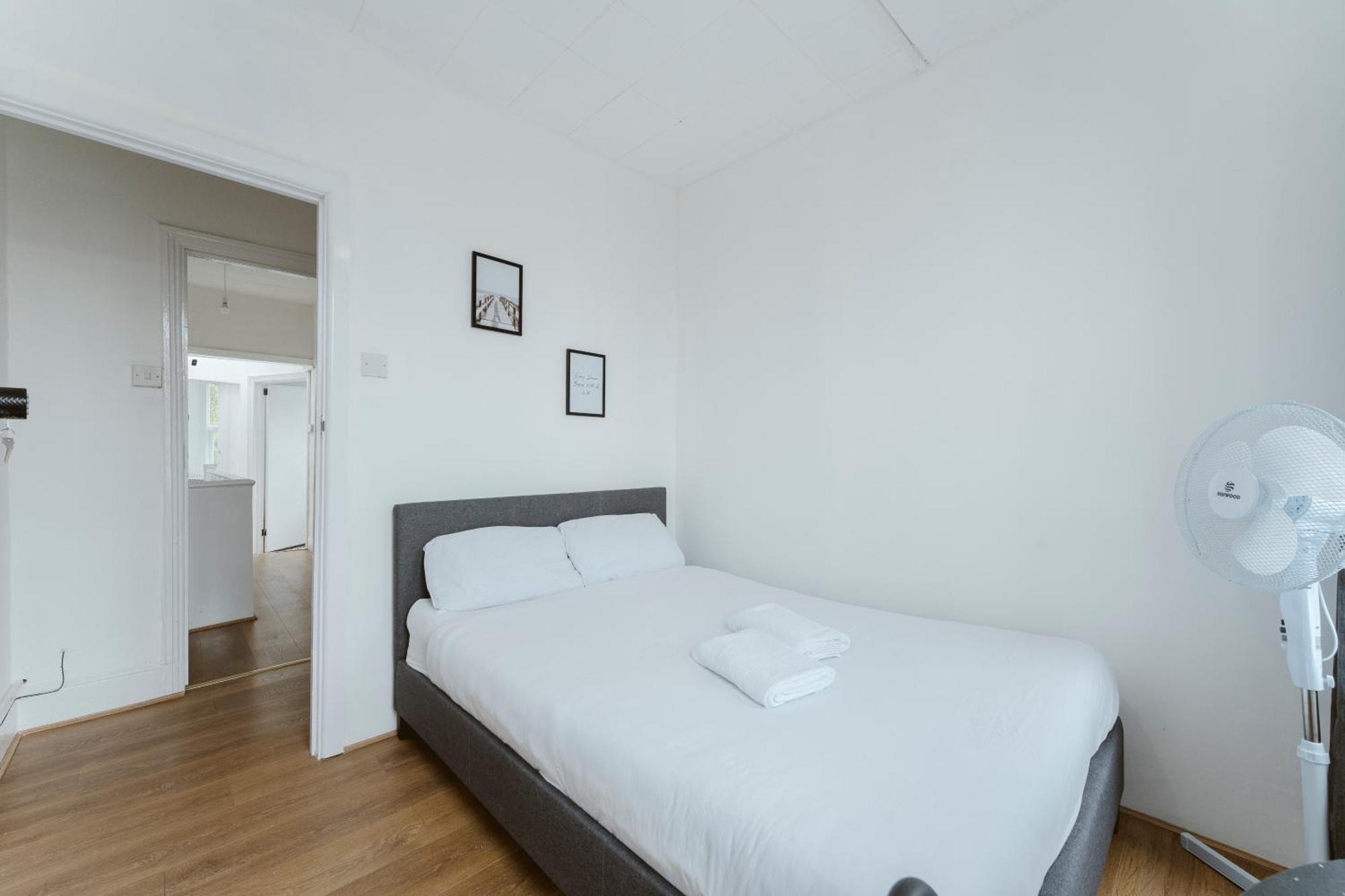 Manor House Great Rooms To Stay London Ngoại thất bức ảnh